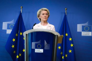 , La Commission européenne va introduire des sanctions contre la corruption