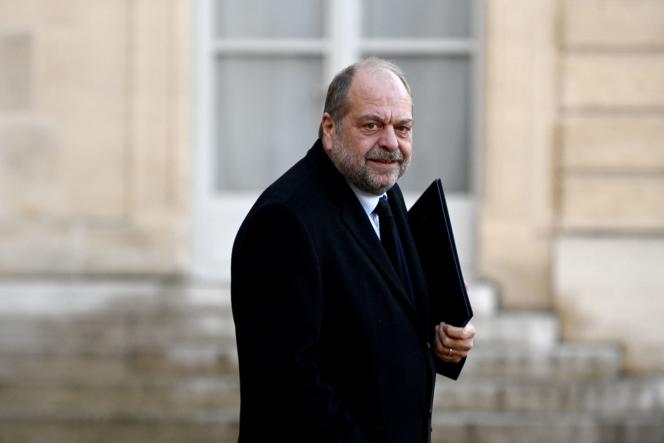 Le ministre de la justice, Eric Dupond-Moretti, quitte l’Elysée, le 11 janvier 2023.